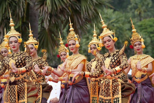 CAMBODIA-SIEM REAP-ANGKOR WAT TEMPLE-PRAYER CEREMONY