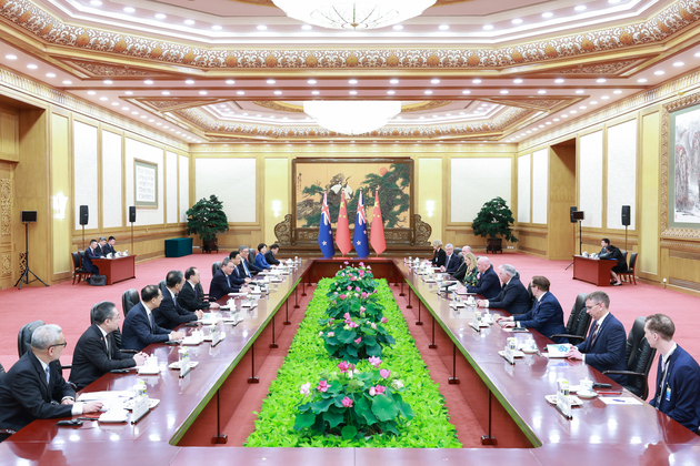 CHINA-BEIJING-LI QIANG-NEW ZEALAND'S PM-TALKS (CN)
