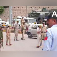 J-K: First batch of Amarnath Yatra pilgrims returns amid tight security
