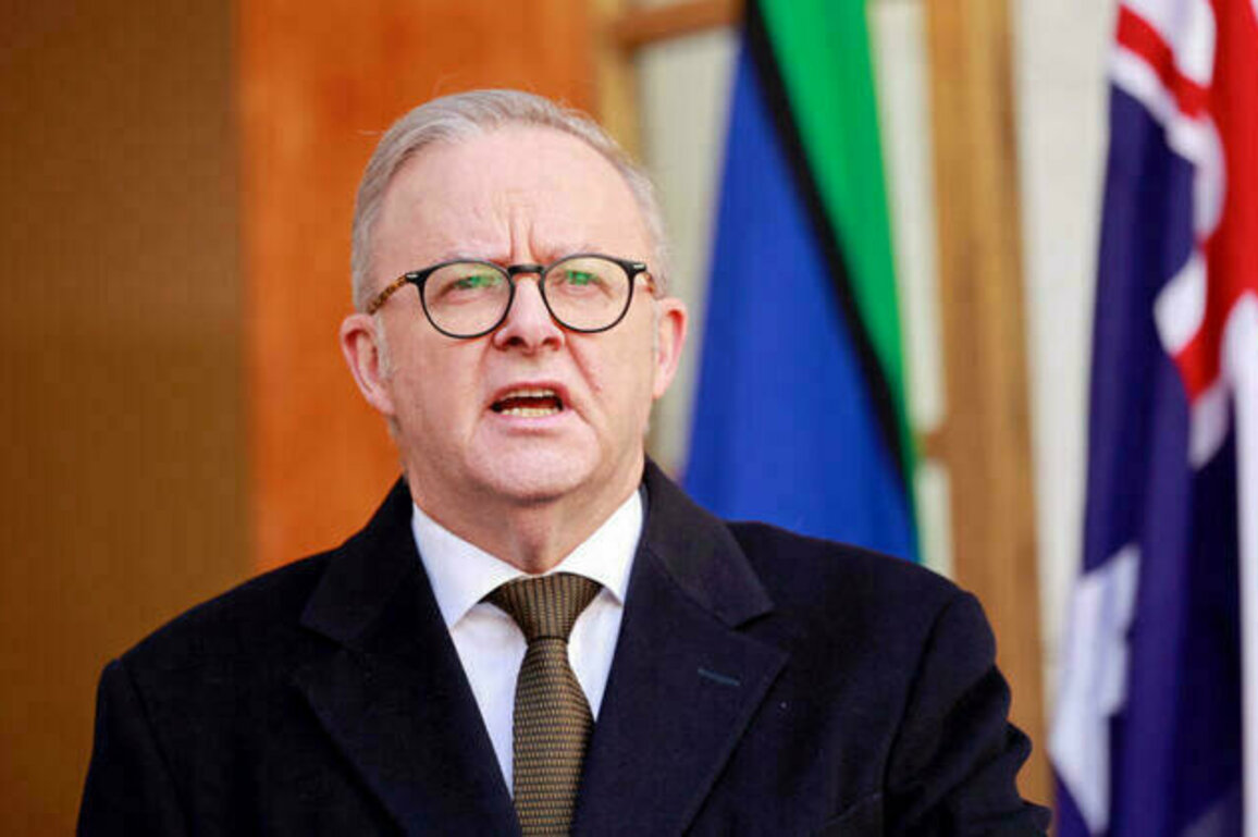 Australia expels Iran ambassador over role in anti-semitic attacks