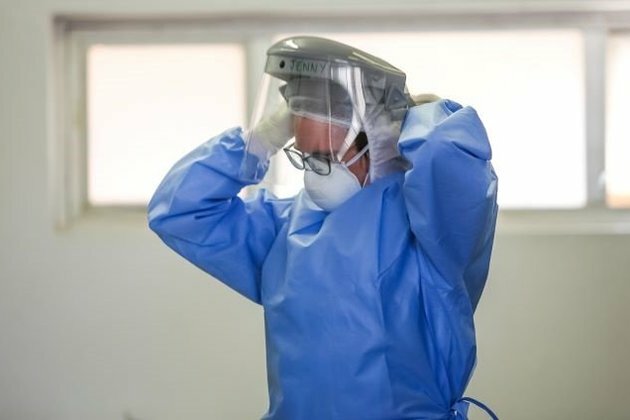 Covid-19: There are hopeful signs the virus has peaked, says SAMRC