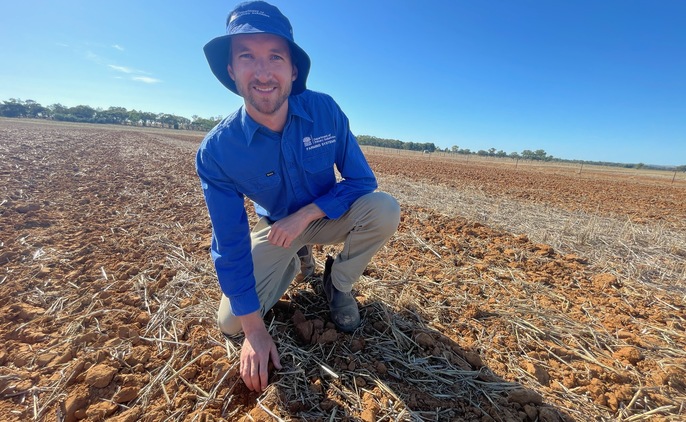 NSW DPI research agronomist Mathew Dunn at the Wagga Wagga, NSW, research farm, during a field day in early February. Photo: Mark Saunders.