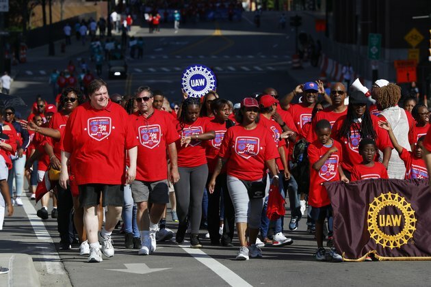 UAW Contract with GM Expires; Strike Possible Sunday Night