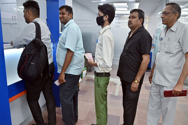 Unsecure lending by banks surge to Rs 46.9 lakh crore, raising risk sensitivity: SBI report