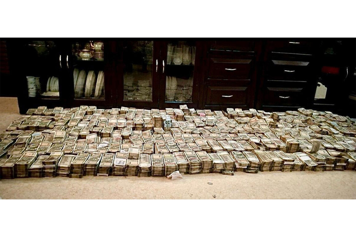 CBI books Punjab's Ropar DIG for demanding Rs 8 lakh bribe
