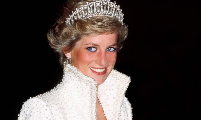 Diana's death forced British royals to overhaul image Diana's death forced British royals to overhaul image