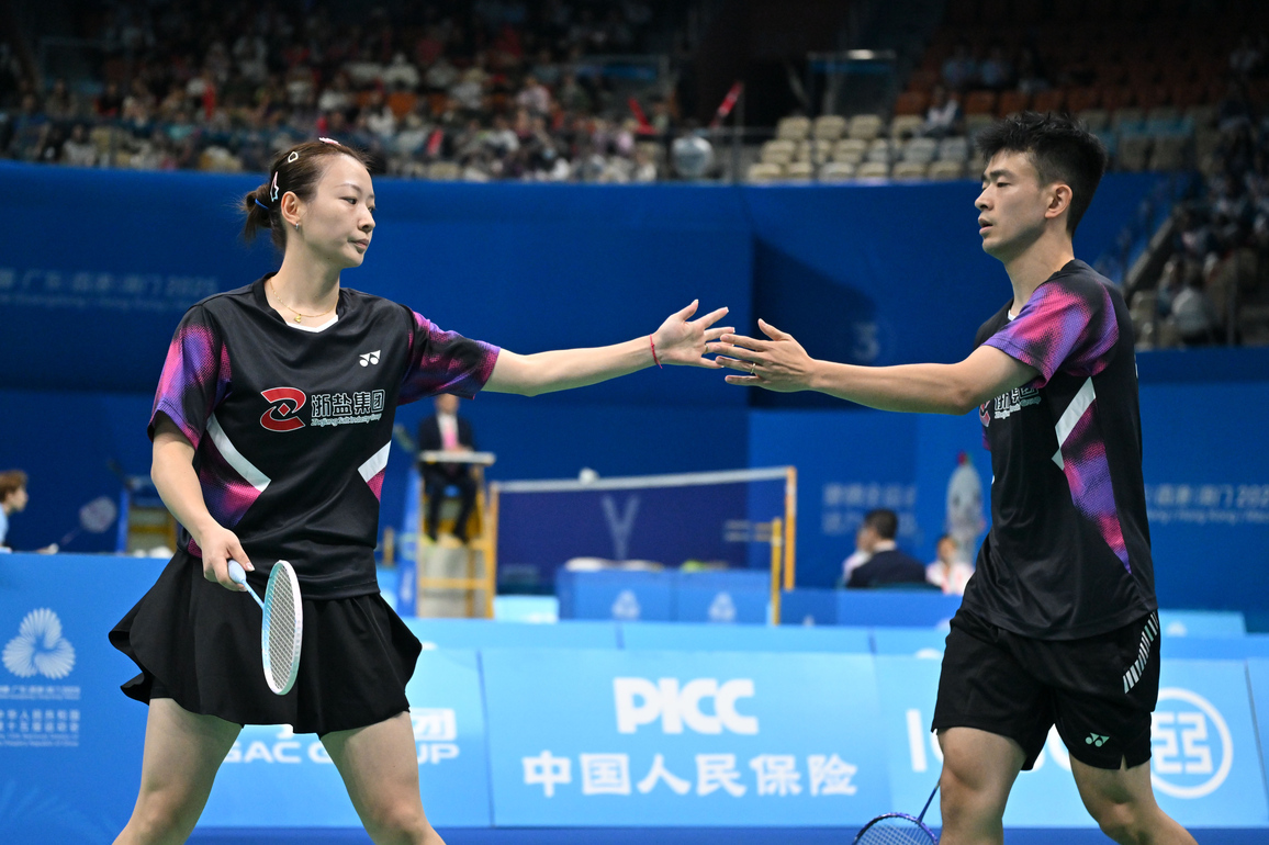 (SP)CHINA-15TH NATIONAL GAMES-BADMINTON-MIXED DOUBLES (CN)