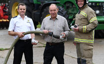 Farmers join forces with emergency services to tackle rural fires 