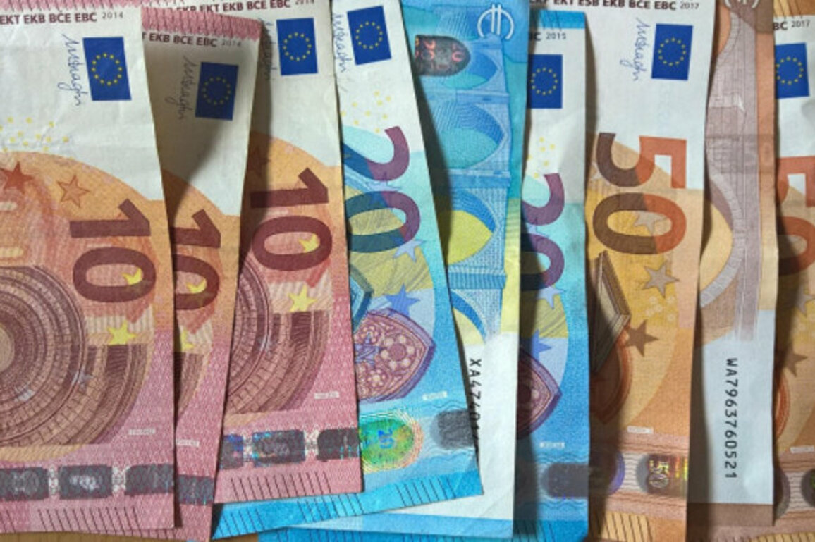 Bulgarias 2026 Minimum Wage to Equal 50% of Average Salary