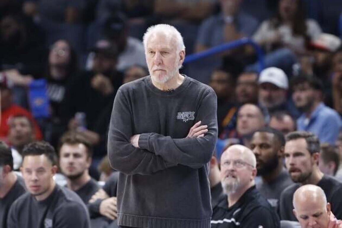 Tree and acorns: Mitch Johnson, Mike Brown draw on Gregg Popovich's lessons