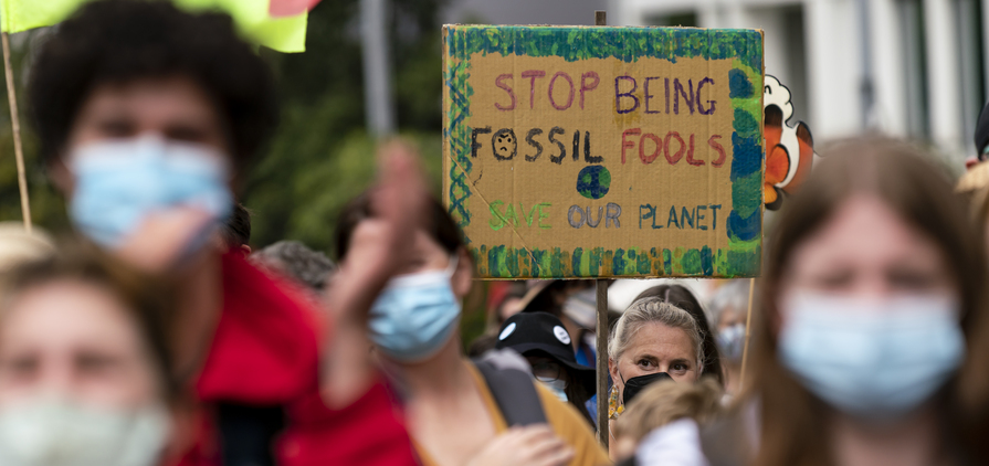 School students take to the streets of Melbourne to demand climate justice