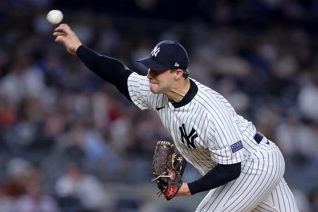 Yankees place RHP Tommy Kahnle (shoulder) on IL
