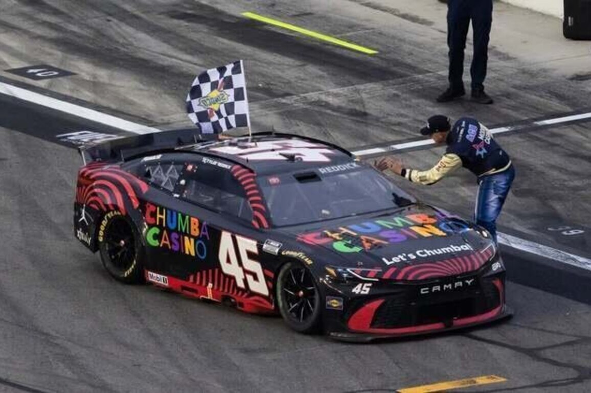 Cup Series qualifying canceled due to rainy Atlanta weather