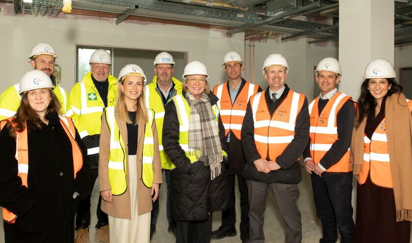 (c) Oxford Medical Illustration