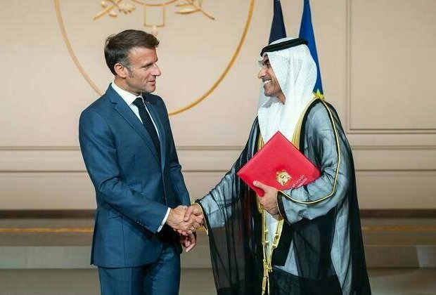 UAE Ambassador presents credentials to President of France