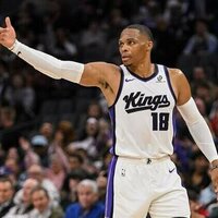 Russell Westbrook's triple-double carries Kings past Warriors