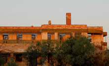  The old hotel ruins at Big Bell