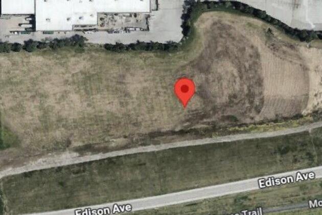 Chesterfield to sell land near Commons plaza to Staenberg