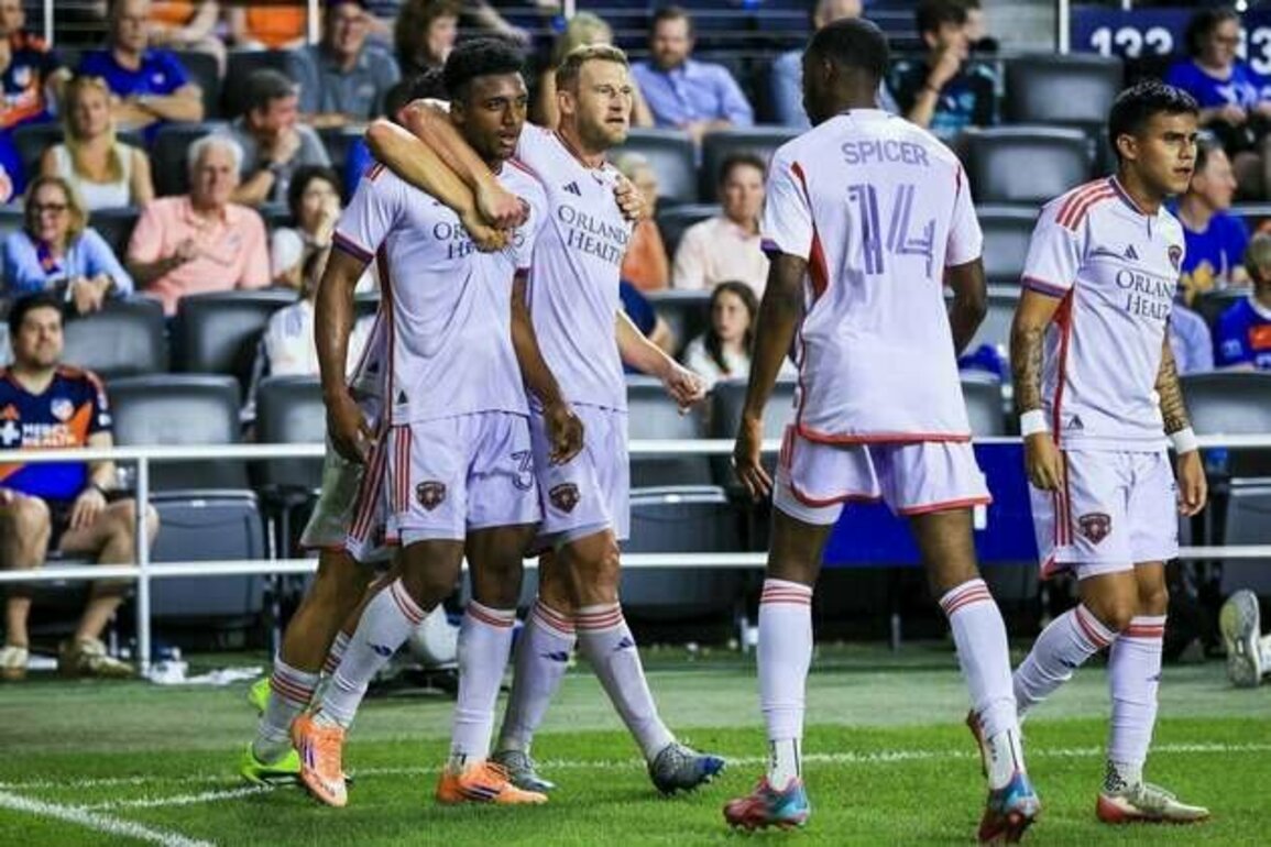 Orlando City, Columbus Crew meet in pivotal pre-playoff matchup