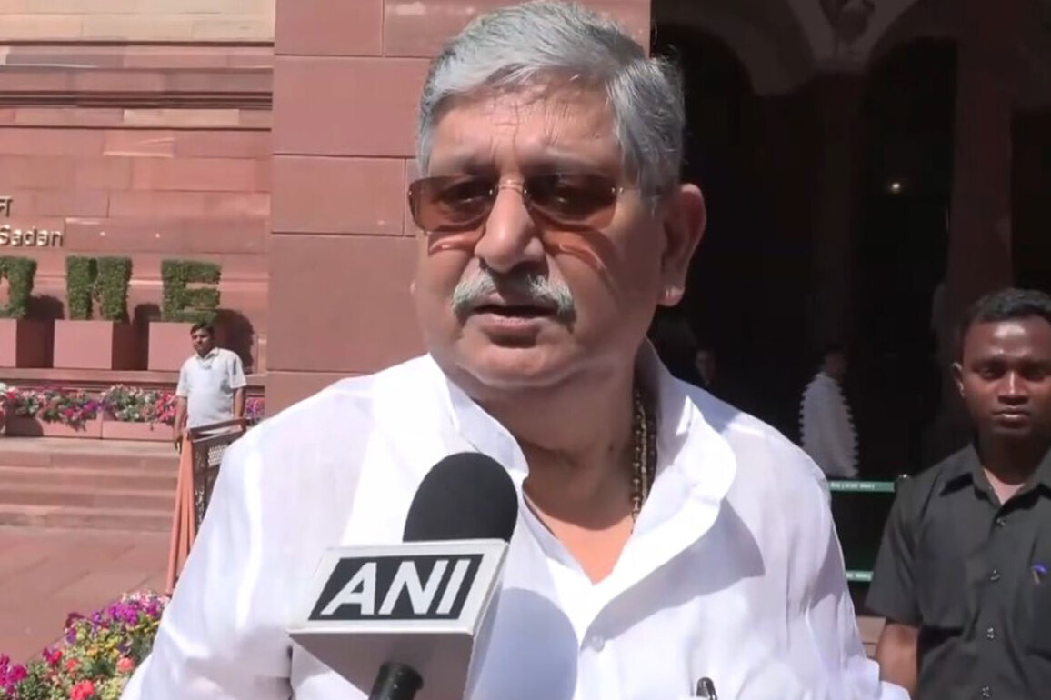 "Decision not by us, but those who fielded their son on RJD ticket": Rajiv Ranjan Singh on notice seeking JD(U) MP Giridhari Yadav's disqualification