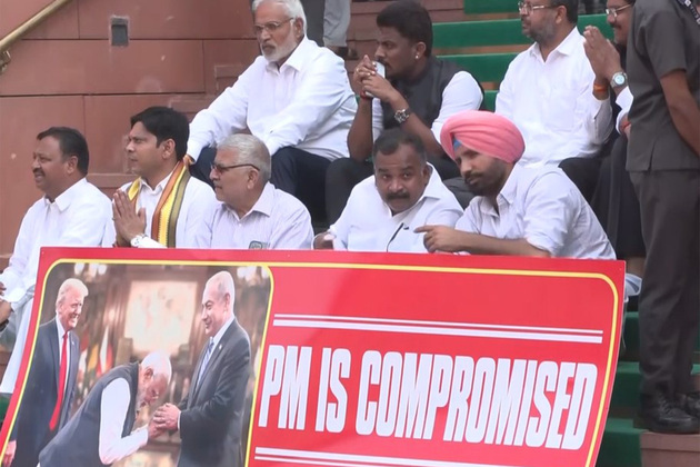 Parliament Budget Session: Oppn MPs stage protest at Makar Dwar, hold 'PM is compromised' banner