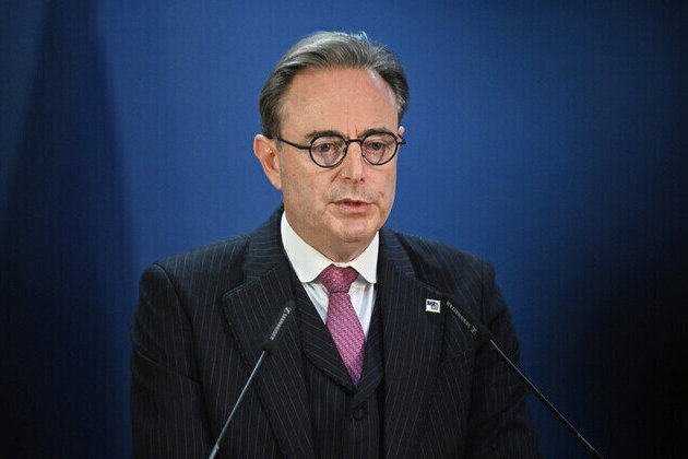 Stealing Russian assets would be act of war  Belgian PM