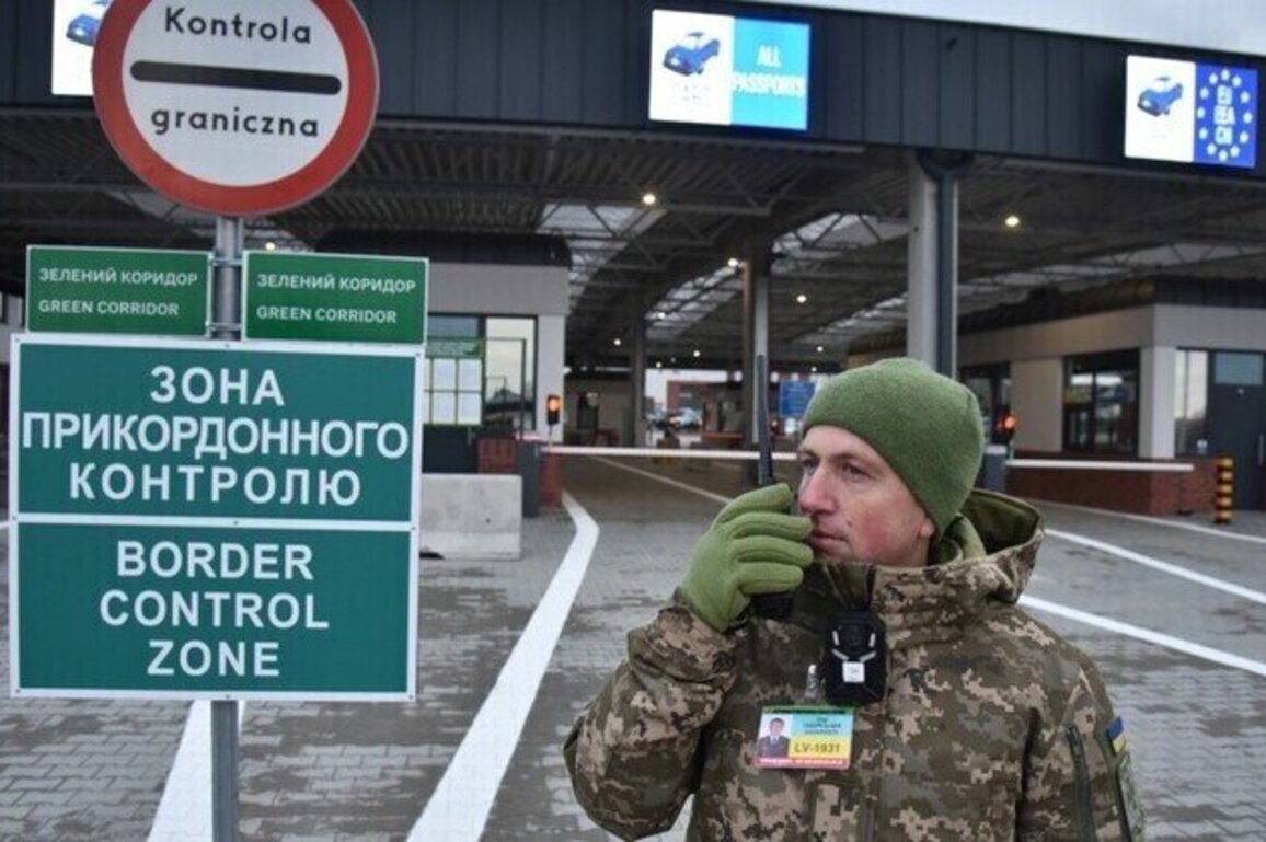 Nearly 100,000 young men flee Ukraine in just two months  media