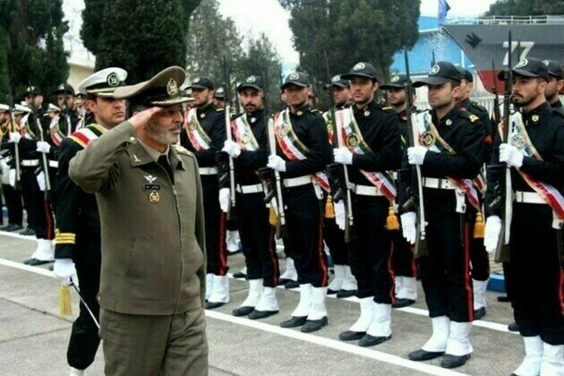 Top General: Irans Naval Units Fully Prepared for Potential Clash