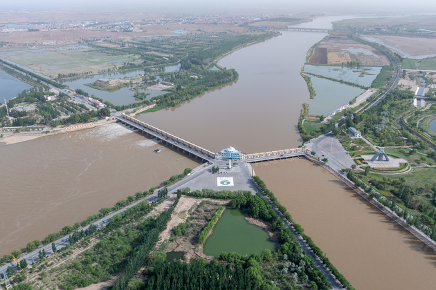 (FlyOverChina)CHINA-INNER MONGOLIA-HETAO IRRIGATION AREA-AERIAL VIEW (CN)