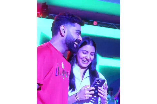 Virat Kohli, Anushka Sharma celebrate RCB's IPL win with heartwarming dance, video wins hearts