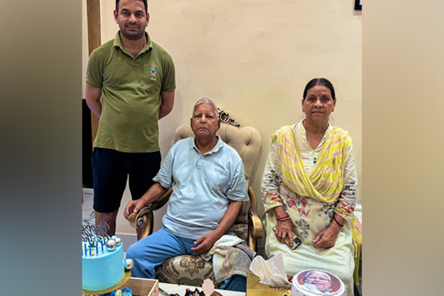 "Dear Mom, Dad....": Tej Pratap pleads for love after his ouster from RJD