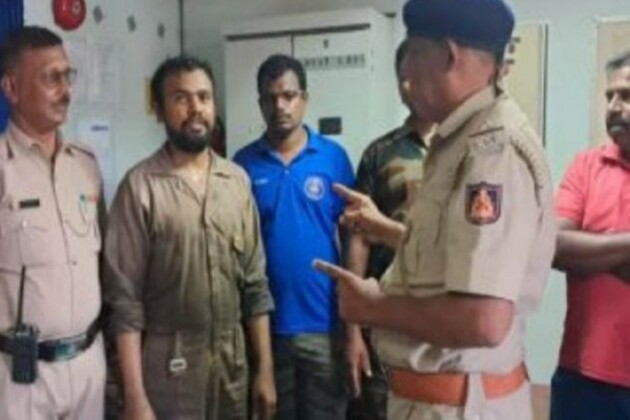 Pak national aboard cargo vessel denied entry into India by Karnataka port