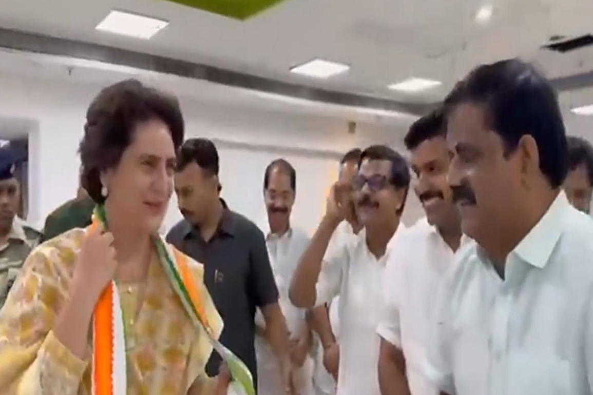 Congress MP Priyanka Gandhi Vadra arrives in Kerala ahead of Nilambur bypoll