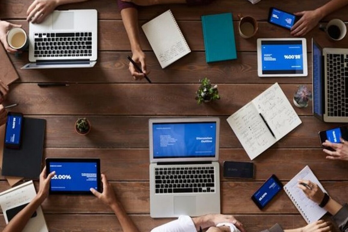 India's medium-term IT sector outlook cautiously optimistic despite headwinds: Report