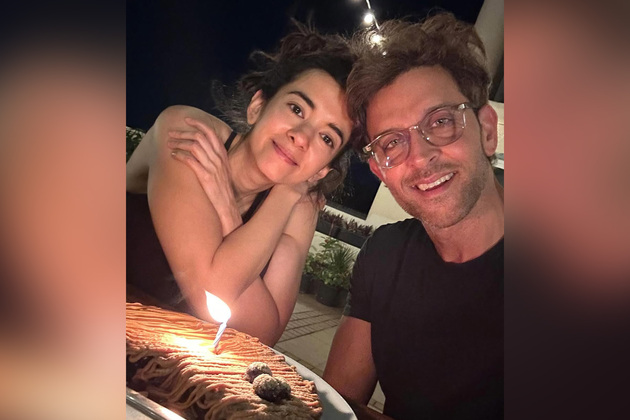 "Walking thru life with you": Hrithik Roshan drops adorable post for gf Saba on 4 years of togetherness