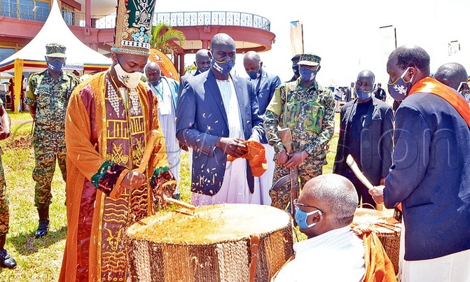 Kyabazinga decries teen pregnancies Kyabazinga decries teen pregnancies