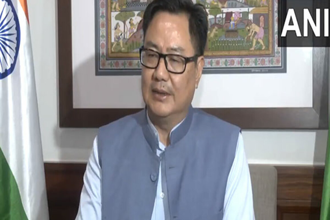 "We want discussion, every party has right to express opinion" says Kiren Rijiju as Waqf Amendement Bill to be tabled tomorrow
