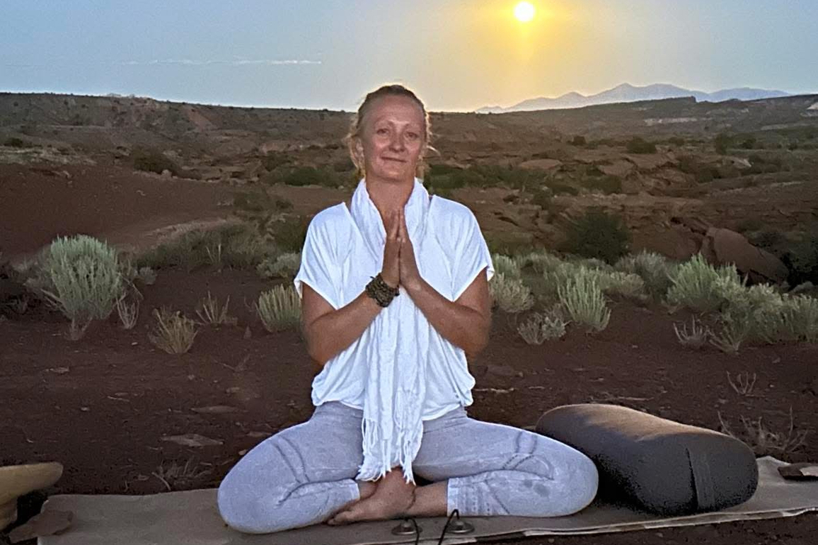 Guided wellness session connects Art &amp; the Body - Park Record