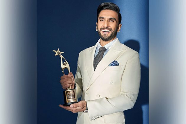 Ranveer Singh says he's "Proud of India's diversity" as he wins award for being 'Most Loved Hindi Actor In South India'