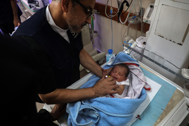 MIDEAST-GAZA-DEIR AL-BALAH-PREMATURE BABY-MEDICAL CARE