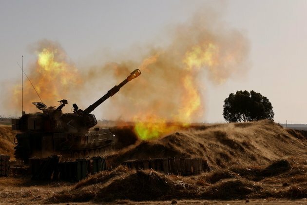 IDF announces Israeli GROUND TROOPS attacking Gaza Strip