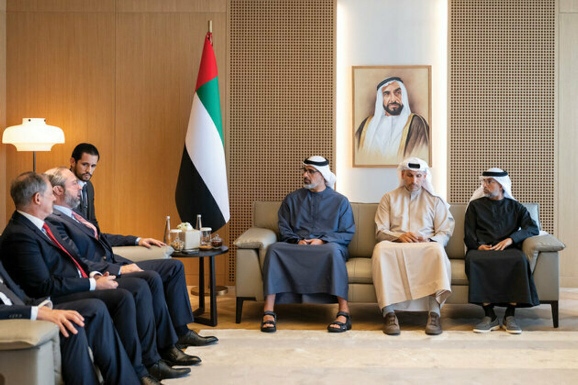 Khaled bin Mohamed bin Zayed receives Brazil's Minister of Mines and Energy
