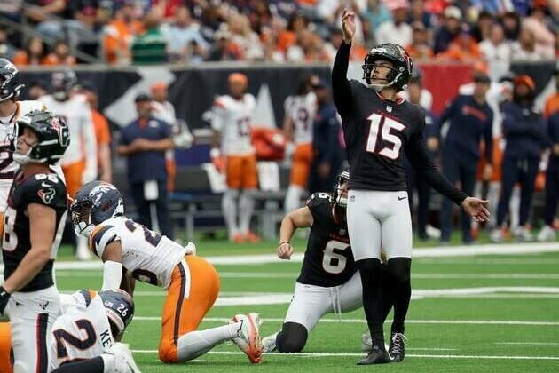 Texans sign K Matthew Wright with Ka'imi Fairbairn reportedly injured