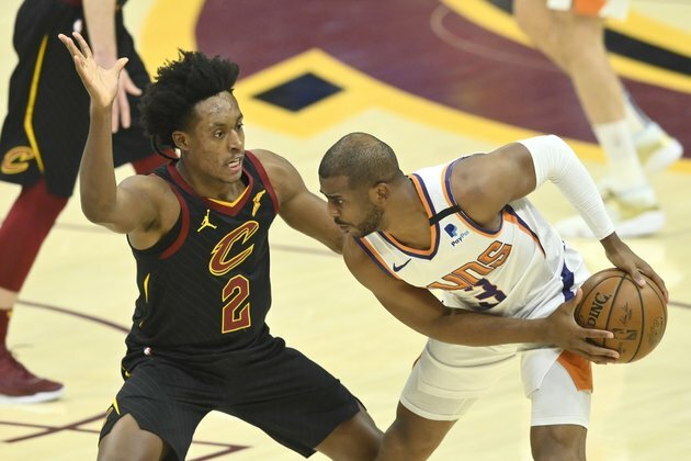 Suns dominate Cavaliers in OT for fifth straight win