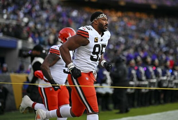 Myles Garrett requests trade out of Cleveland