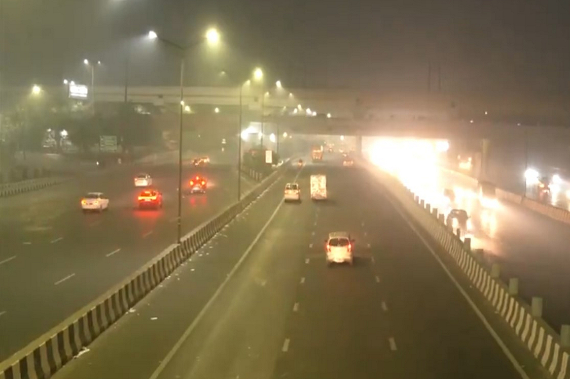 Delhi air quality worsens to 294 AQI in 'poor' category