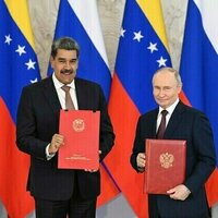 Putin and Maduro ink strategic partnership deal