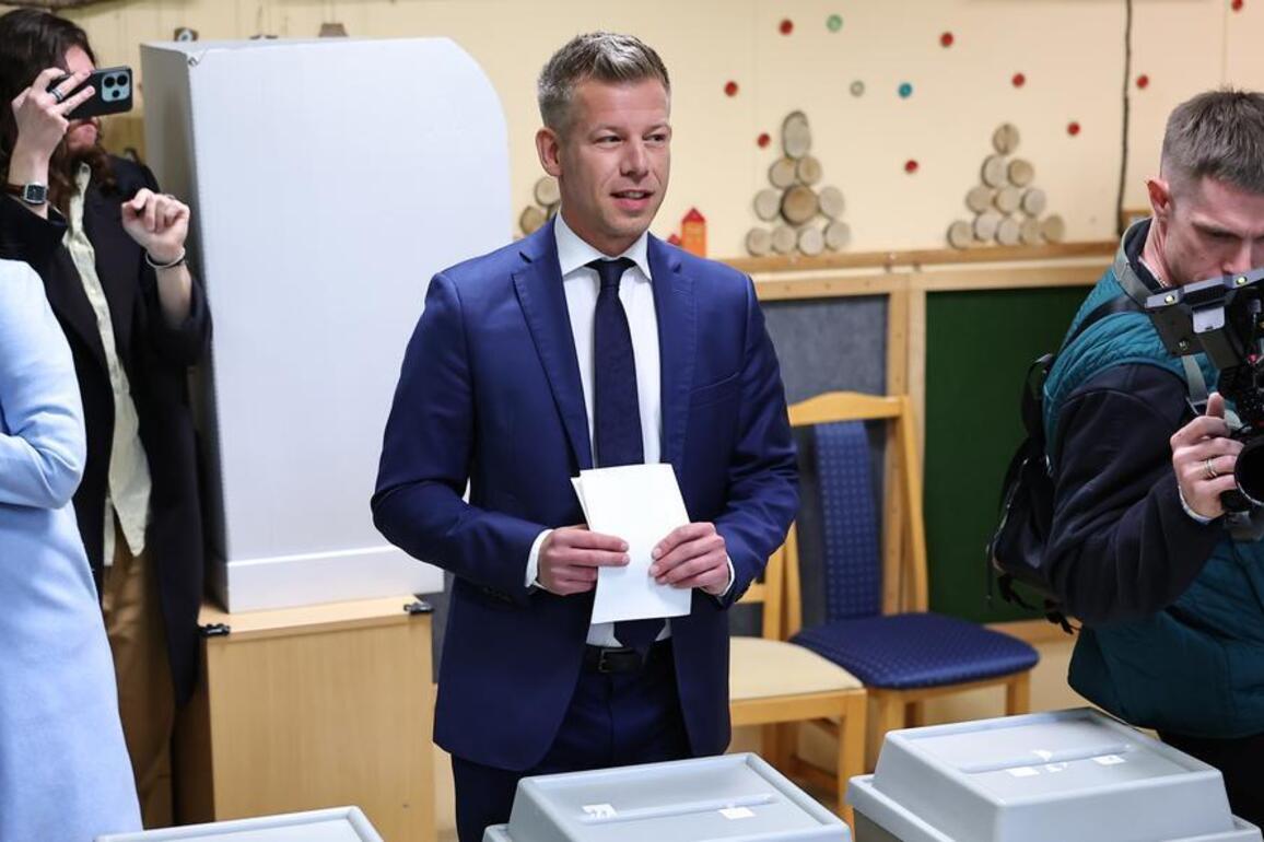 Hungary's Tisza party wins parliamentary elections as 98.13 pct votes counted: NEO