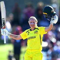 WBBL: Alyssa Healy given lap of honour at SCG following her retirement announcement