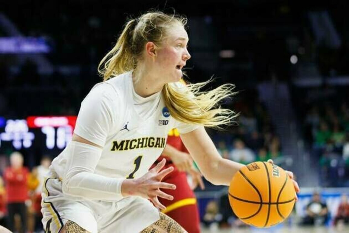 Top five unchanged; Michigan, TCU soar into top 10